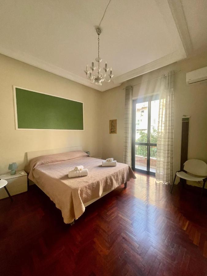 Apartament Dimora Di Maury A Due Passi Dai Trasporti E Da Ballaro Palerme Extérieur photo